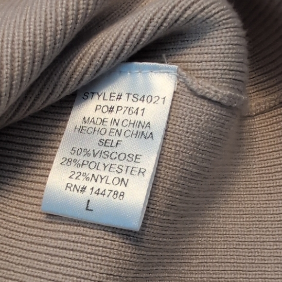 Heyday Beige Cardigan with Black Buttons - Picture 4 of 8